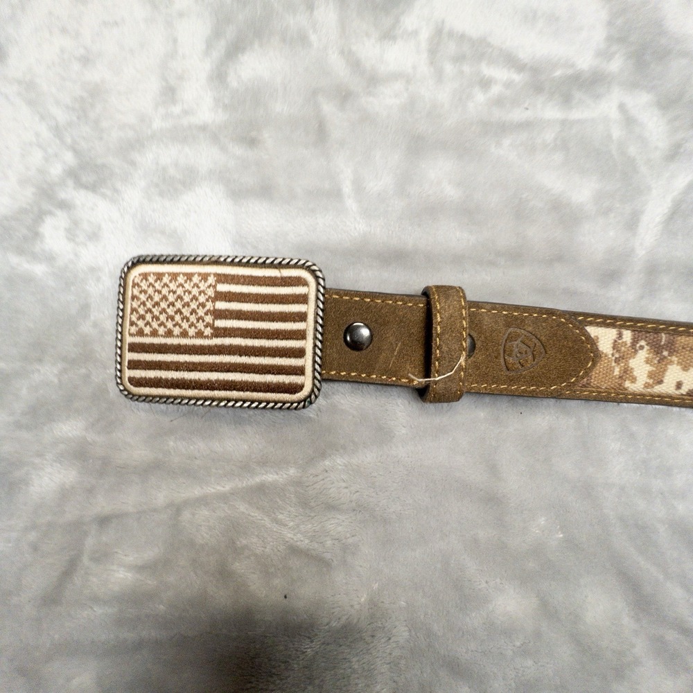 Ariat Western Desert Digital Camo Youth Belt American Flag Buckle Size 20
